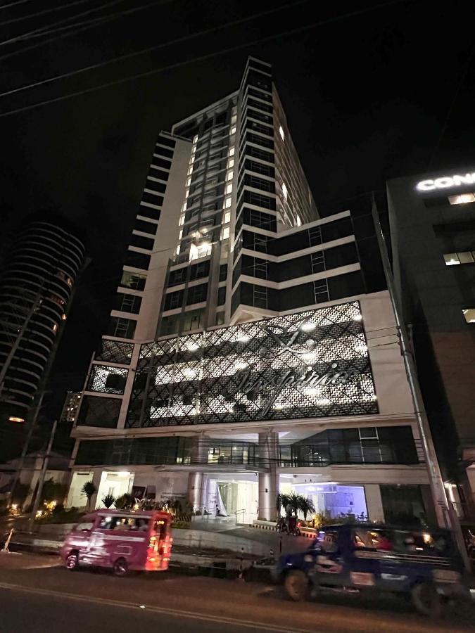Hola! Condotel @ Inspiria Davao City Екстериор снимка